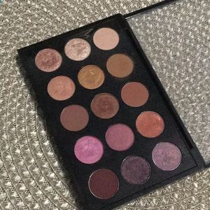 My custom MAC eyeshadow palette Used 15 pan
